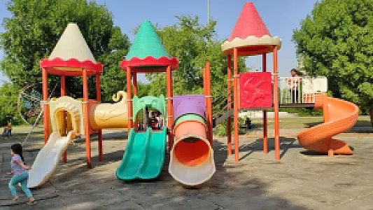 پارک بادی و شهر بازی