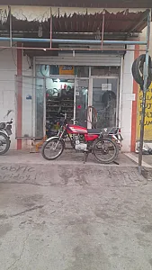 تعمیرگاه متورسیکلت عادل