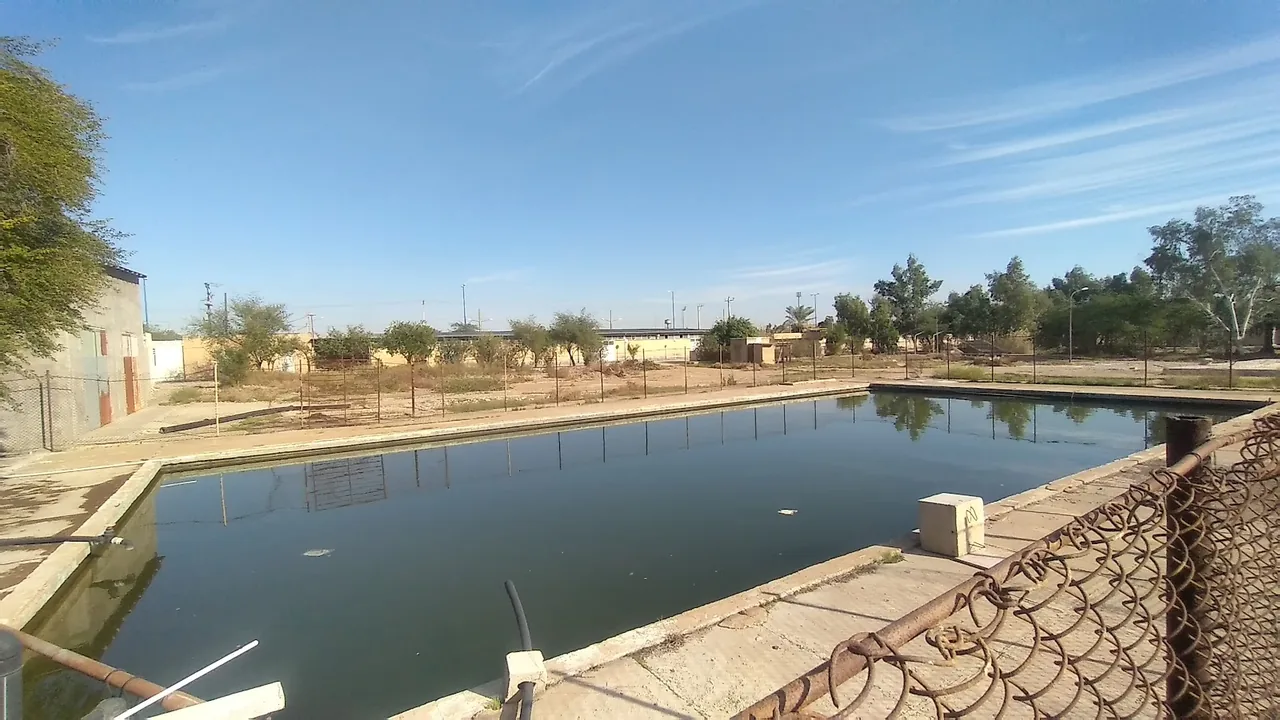 استخر شنای موج - تصویر 3
