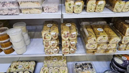 غذای بیرون بر میثم