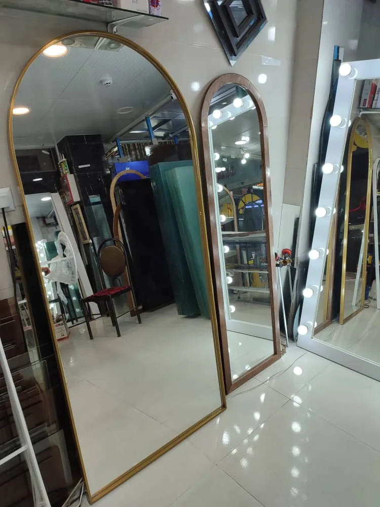 شیشه بری نیکوکار شعبه اول - تصویر 2