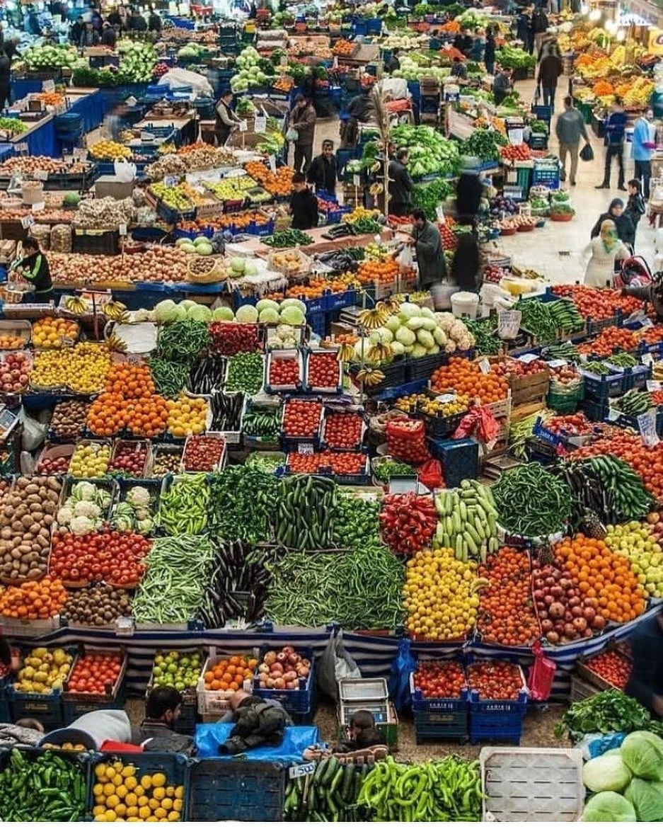 بازارچه میوه و تره بار تمشک