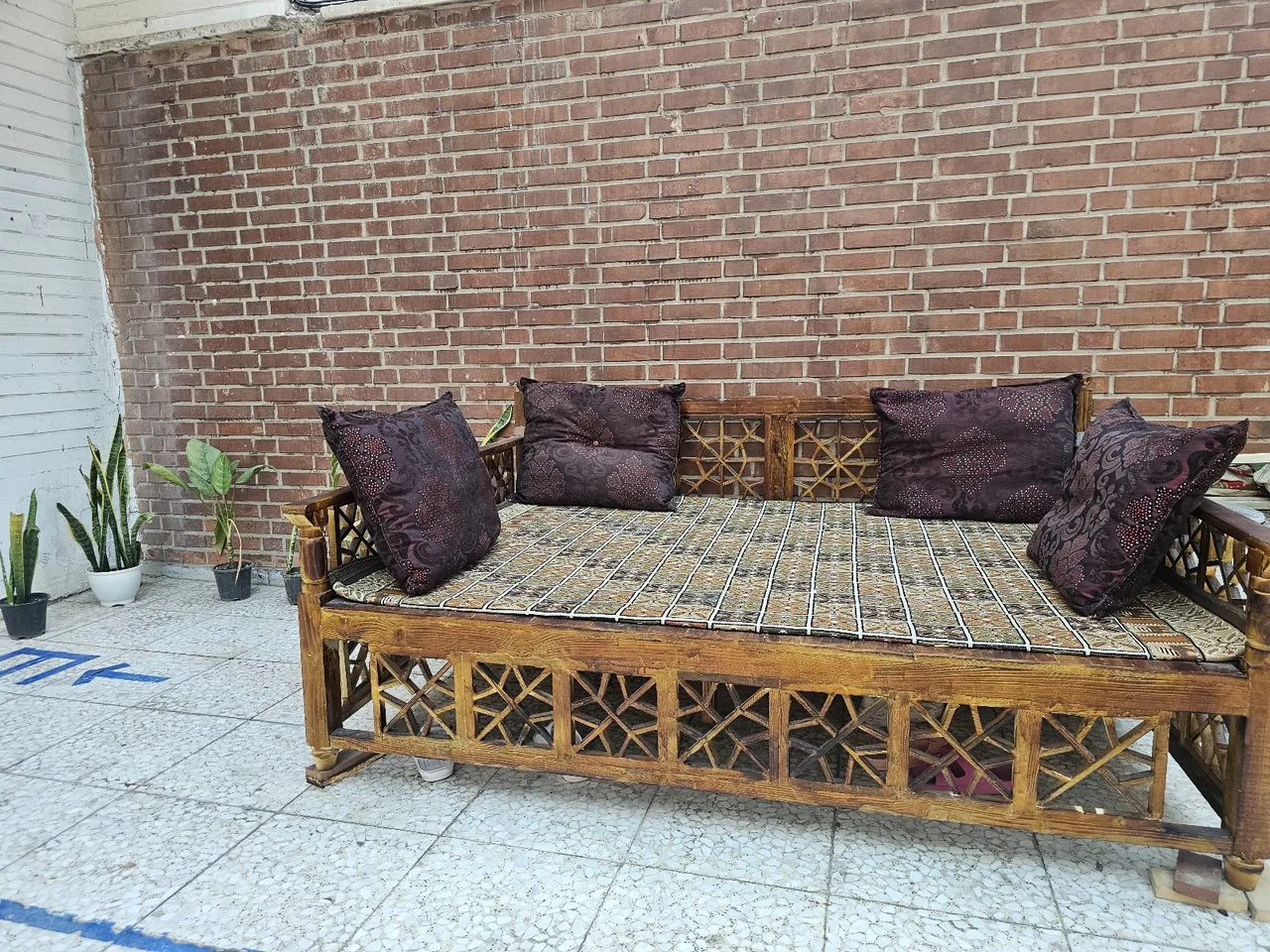 خوابگاه دخترانه باران - تصویر 3