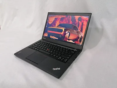 Farmid Laptop Store