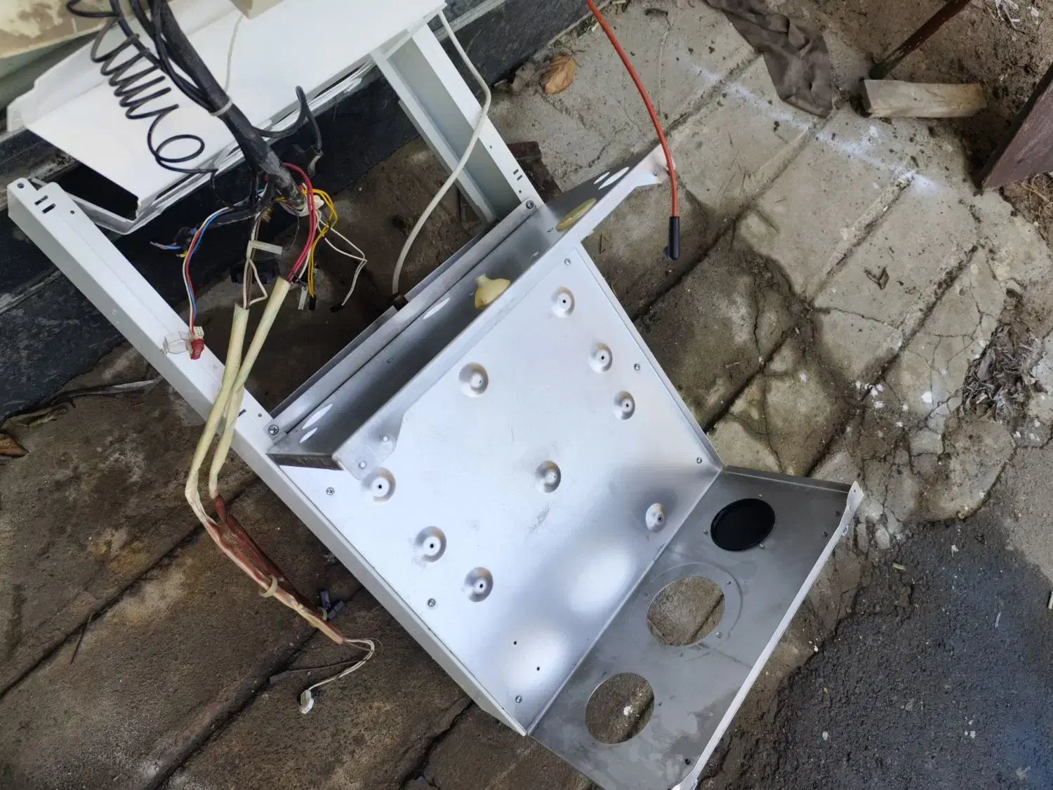 مرکزفنی مهندسی تعمیرات لوازم خانگی - تصویر 3