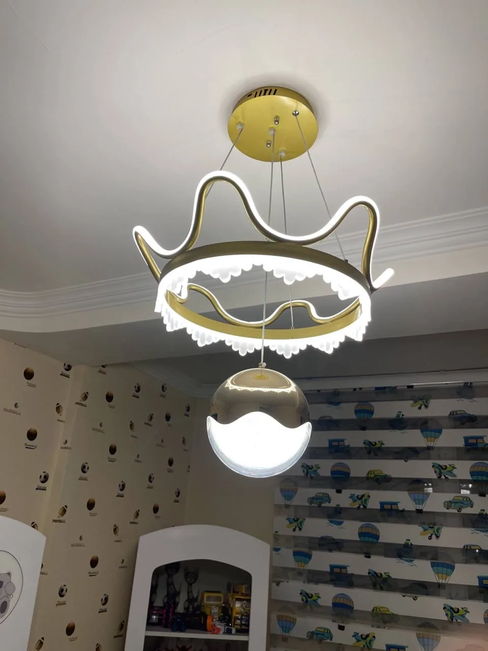 خدمات برق و لوستر