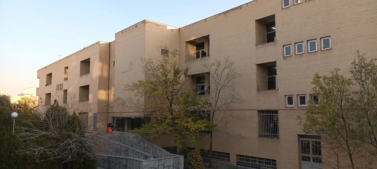 خوابگاه دانشگاه سراسری تبریز( ولی عصر)