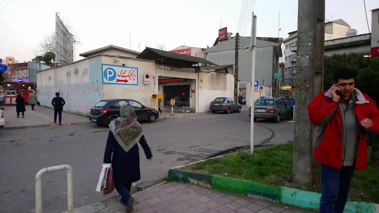 پارکینگ طبقاتی - تصویر 4