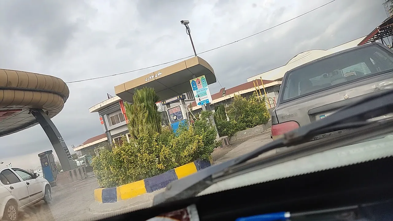 جایگاه دو منظوره پورصادق (پمپ بنزین و CNG) - تصویر 3