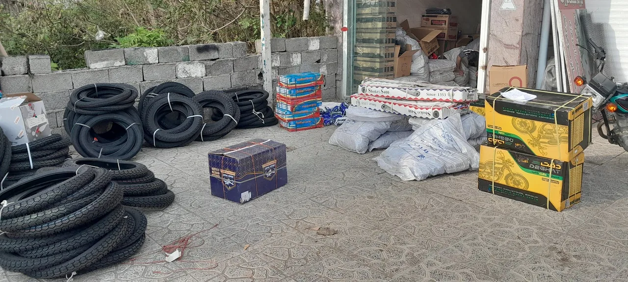 فروشگاه لوازم یدکی موتورسیکلت صالح پور