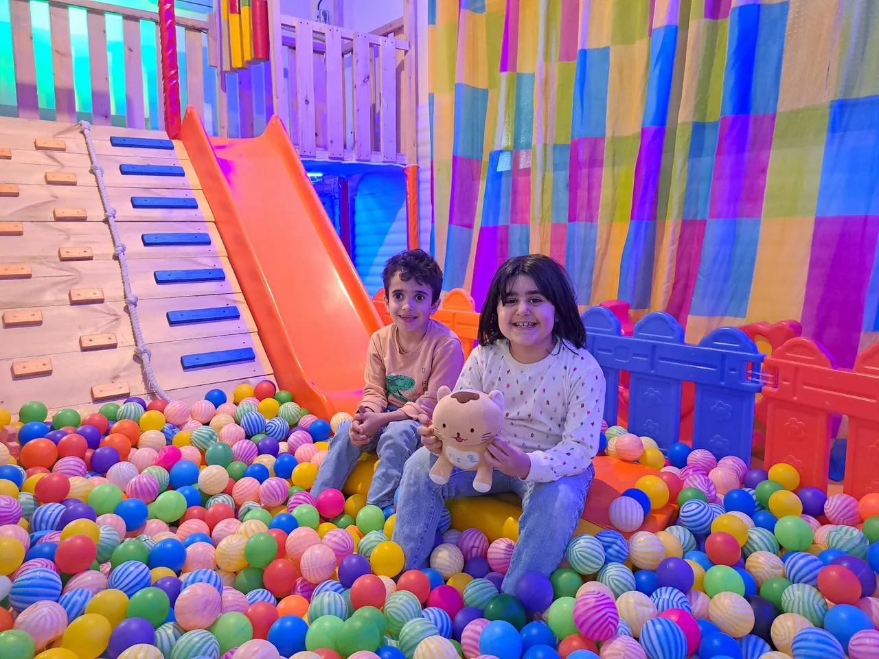 خانه بازی بادبادک