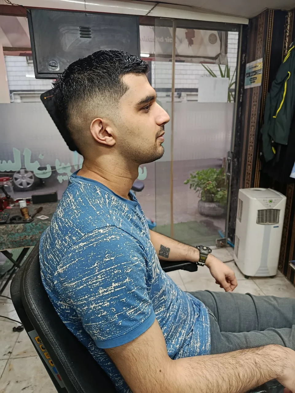 پیرایش مردانه آریا چهره