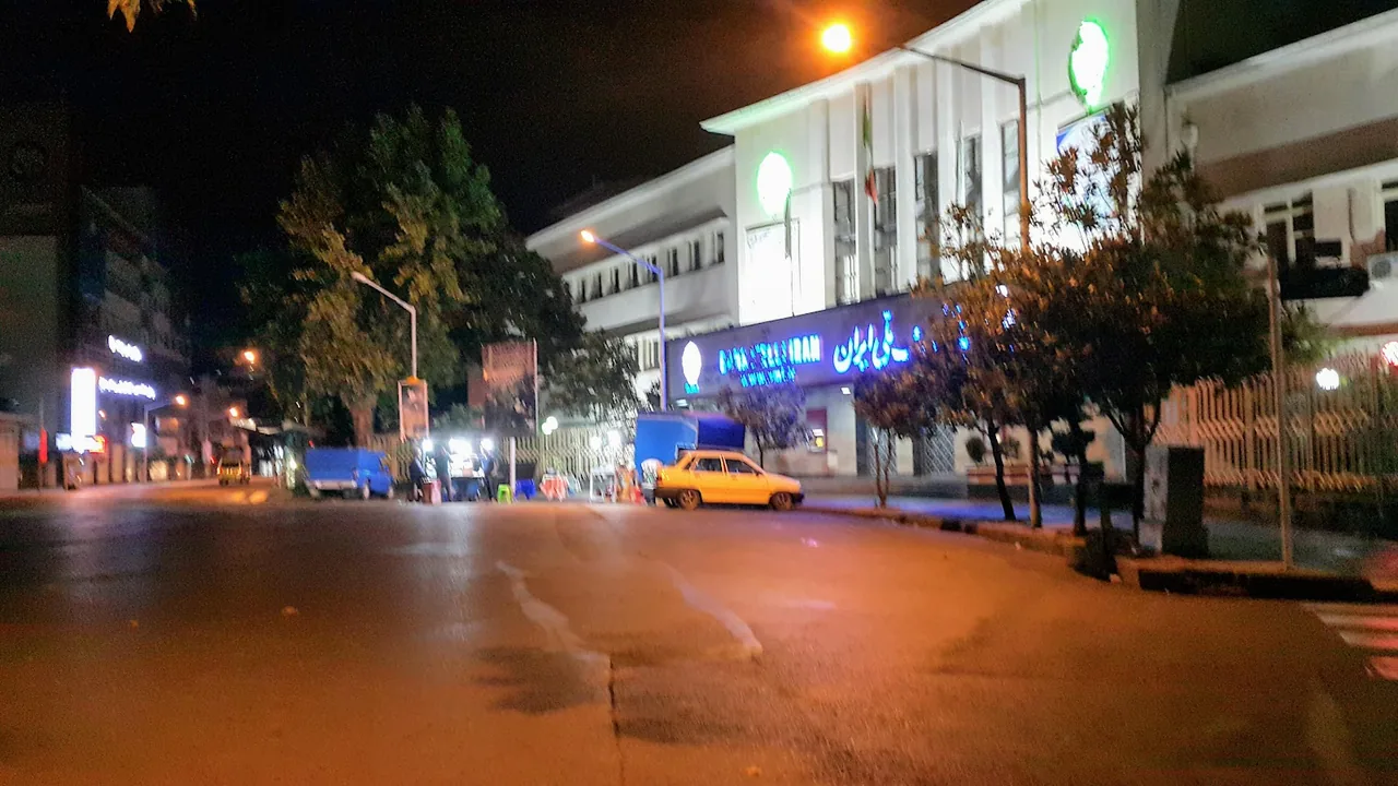 بانک ملی - تصویر 2