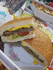 ساندویچ دهه ۶۰ گیلک