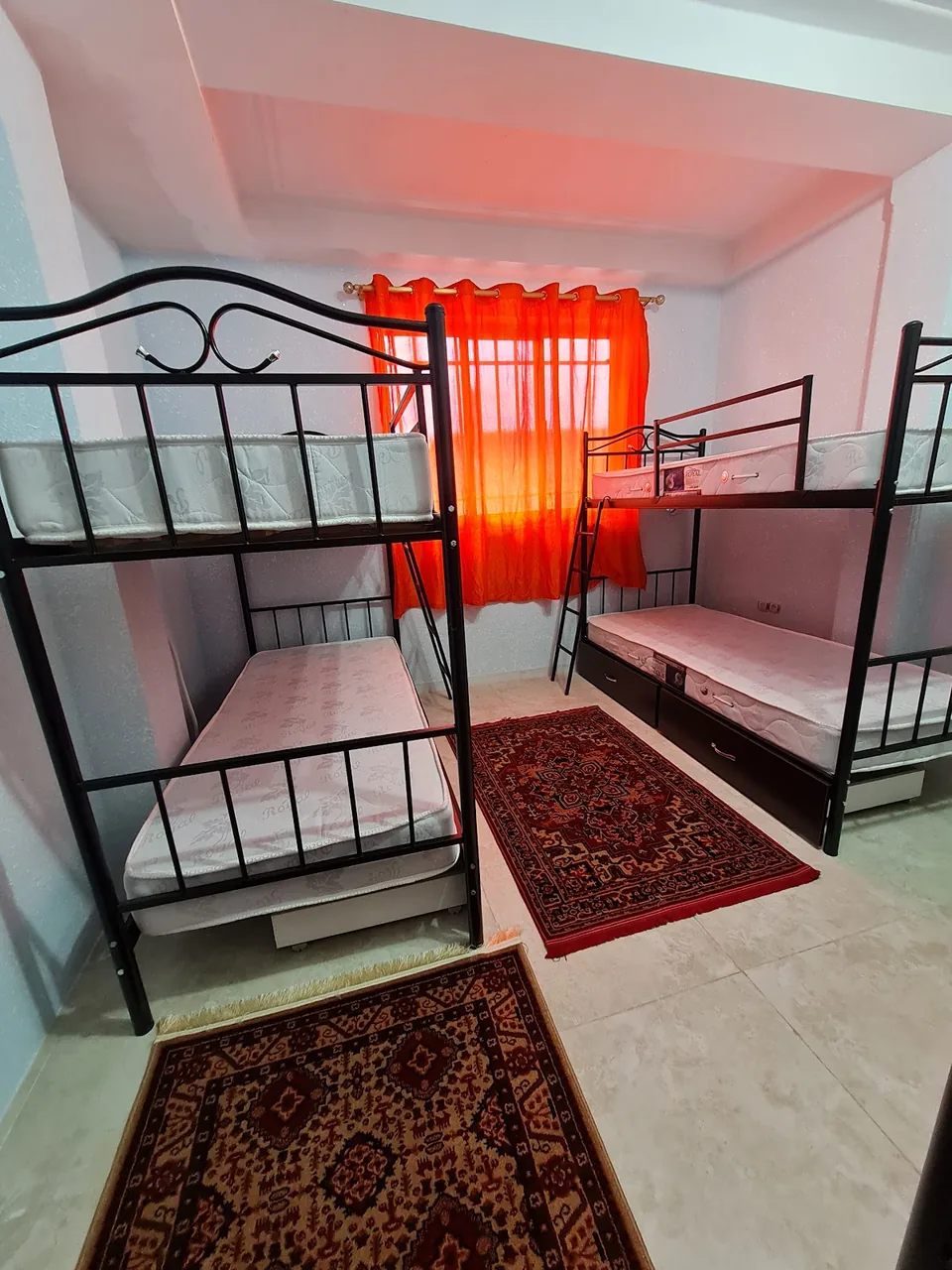 خوابگاه دخترانه گلریز - تصویر 3