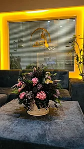 مطب زیبایی پوست مو ماه لی