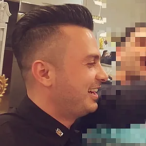 آموزشگاه آرایش مردانه رز سیاه