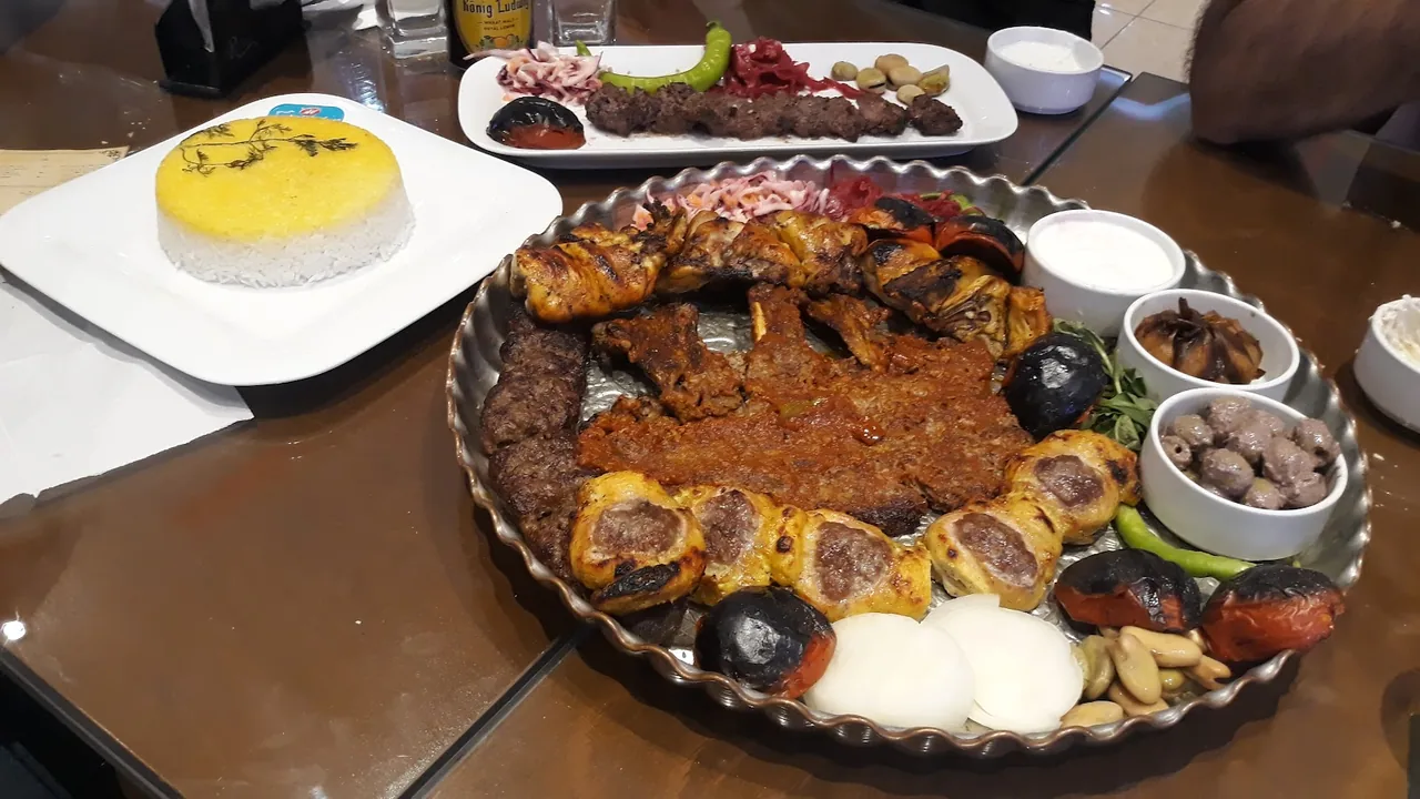 رستوران جهانگیر