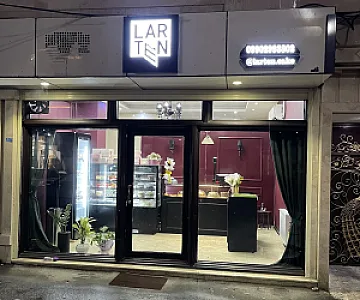 Larten Cake (لارتن کیک)
