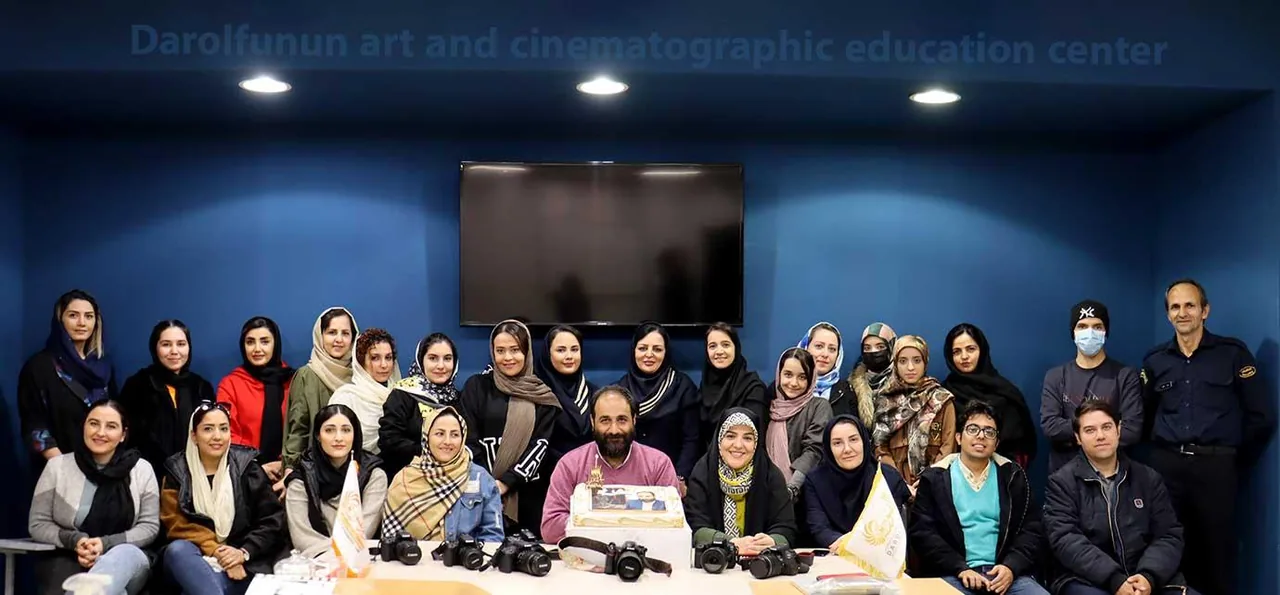 آموزشگاه عکاسی دارالفنون - تصویر 2