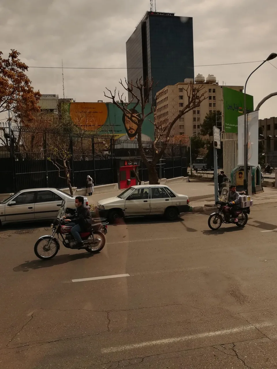 خود پرداز بانک ملت - تصویر 3