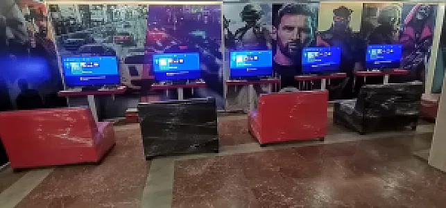 کافه گیم سناتور