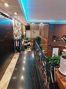 کافه فست فود نوژا