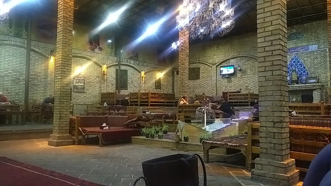 رستوران هزار دستان - تصویر 3