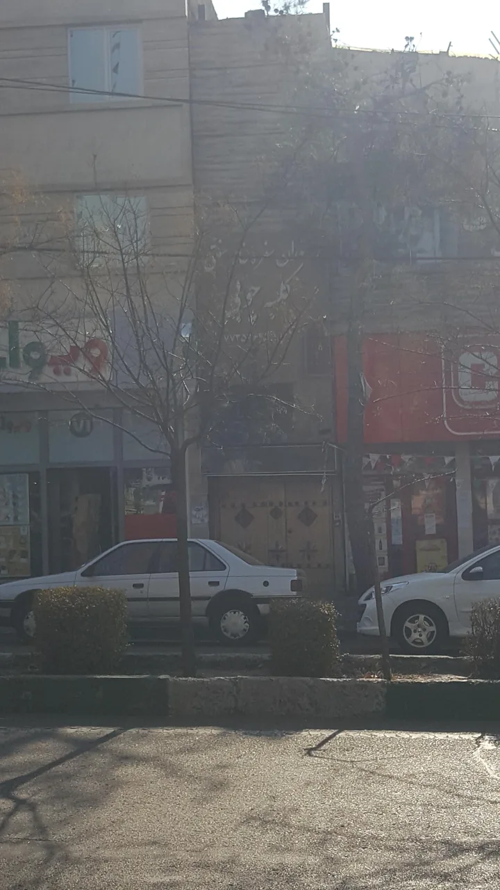 سفره خانه سنتی کلبه چوبی - تصویر 2