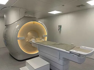 مرکز جامع تصویربرداری پزشکی پارسه