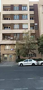 دکترنگین حدادی جراح و متخصص زنان و زایمان و جراحی زیبایی زنان(لابیاپلاستی)