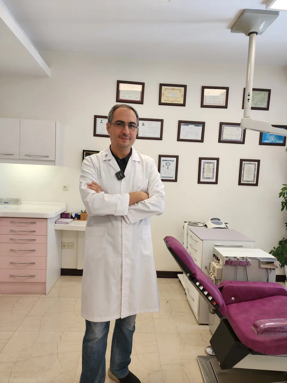 متخصص ارتودنسی سعادت آباد تهران، دکتر احسان مهریزی