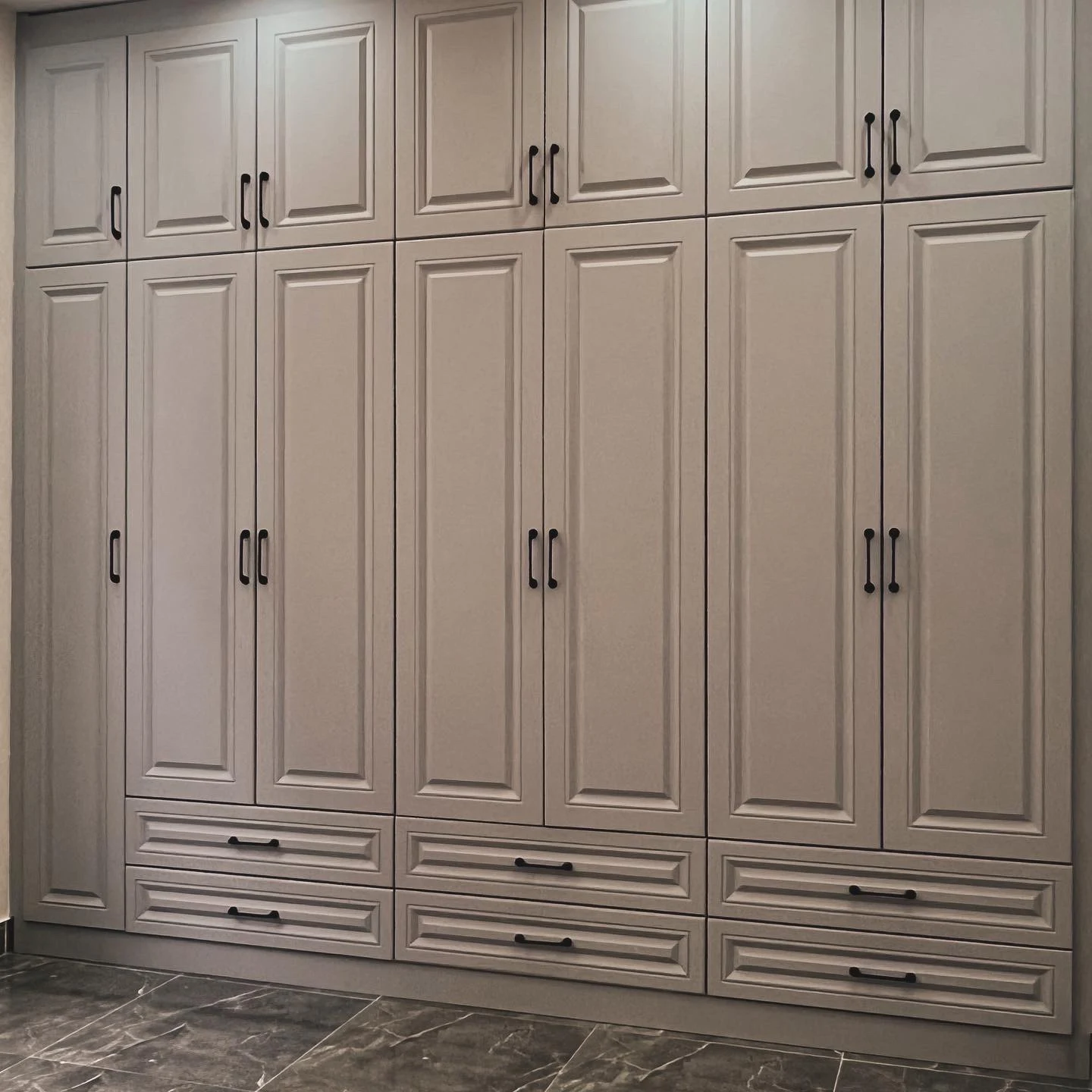 کابینت ناژولوکس