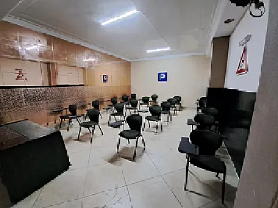 آموزشگاه رانندگی اهنگ پیشتاز