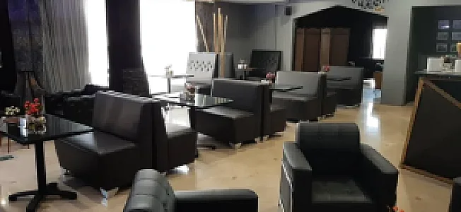 مبلمان اداری رستورانی ویژن