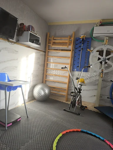 مرکز جامع گفتاردرمانی و کاردرمانی تبریز