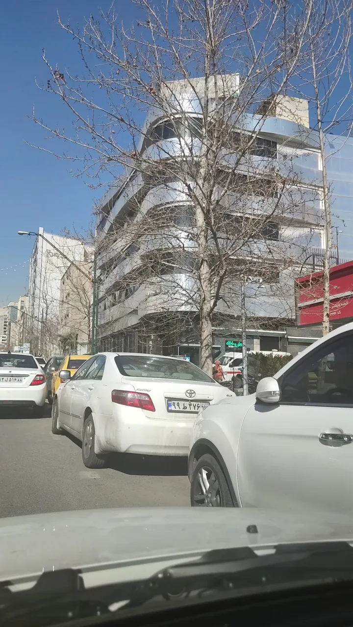 ساختمان شفا مرکز بهداشت و درمان صداوسیما - تصویر 2