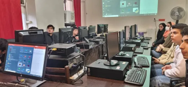 آموزشگاه کامپیوترآموزش رایانه icdl