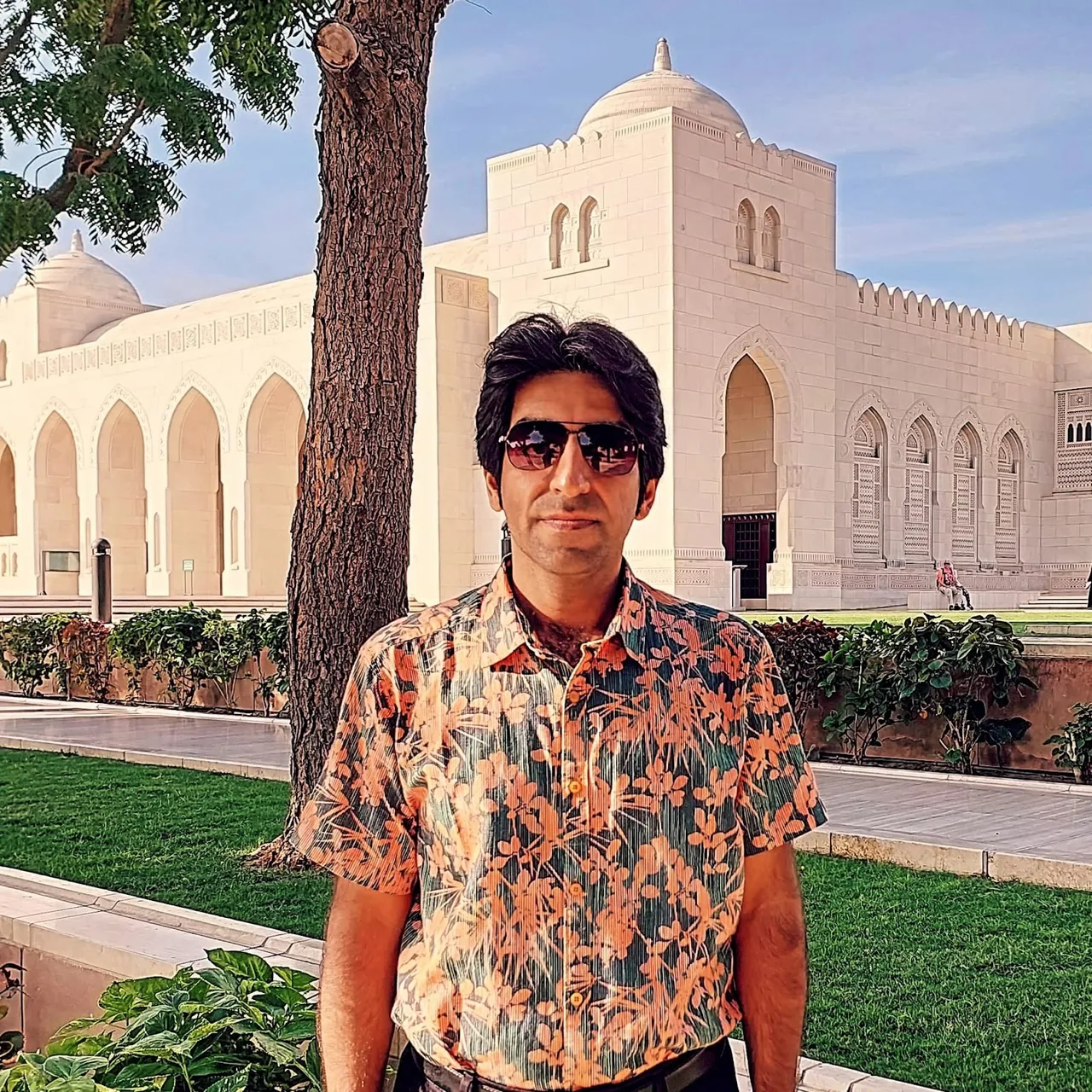 پارکینگ طبقاتی سعدی - تصویر 3
