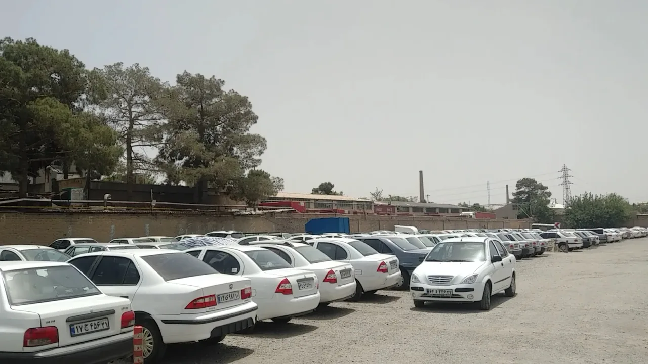 پارکینگ طبقاتی رضا - تصویر 5