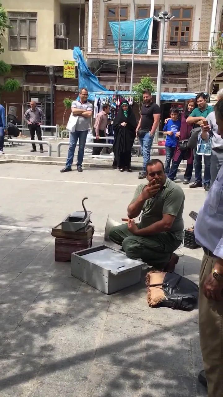 پارکینگ ناصر خسرو