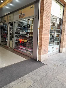 لوازم آرایشی گریماس