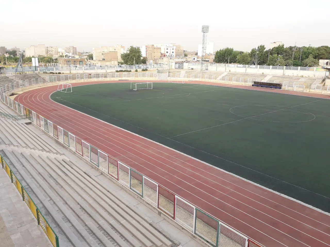 ورزشگاه هرندی