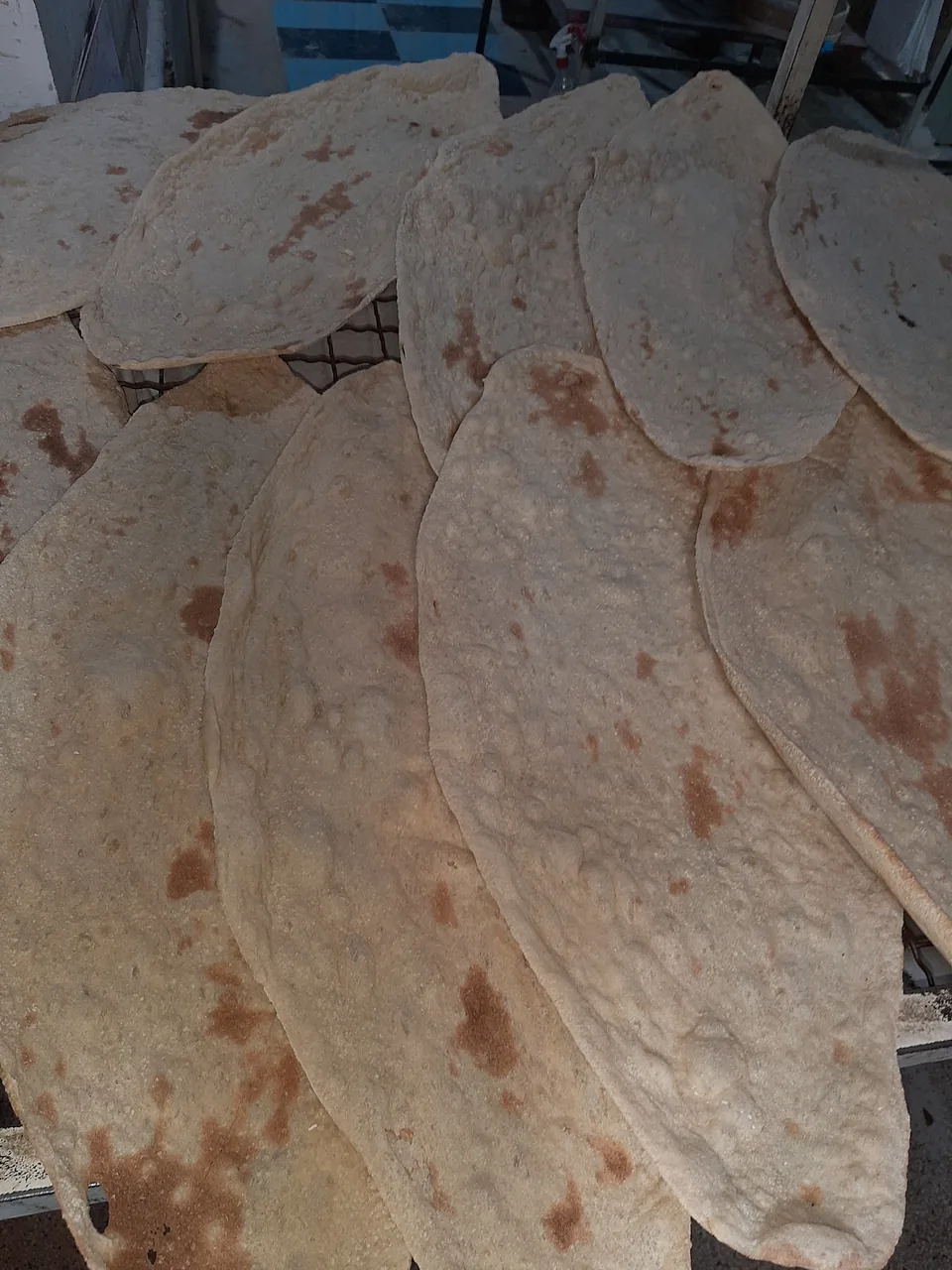 نانوایی سنتی خراسانی ، محلی خراسانی