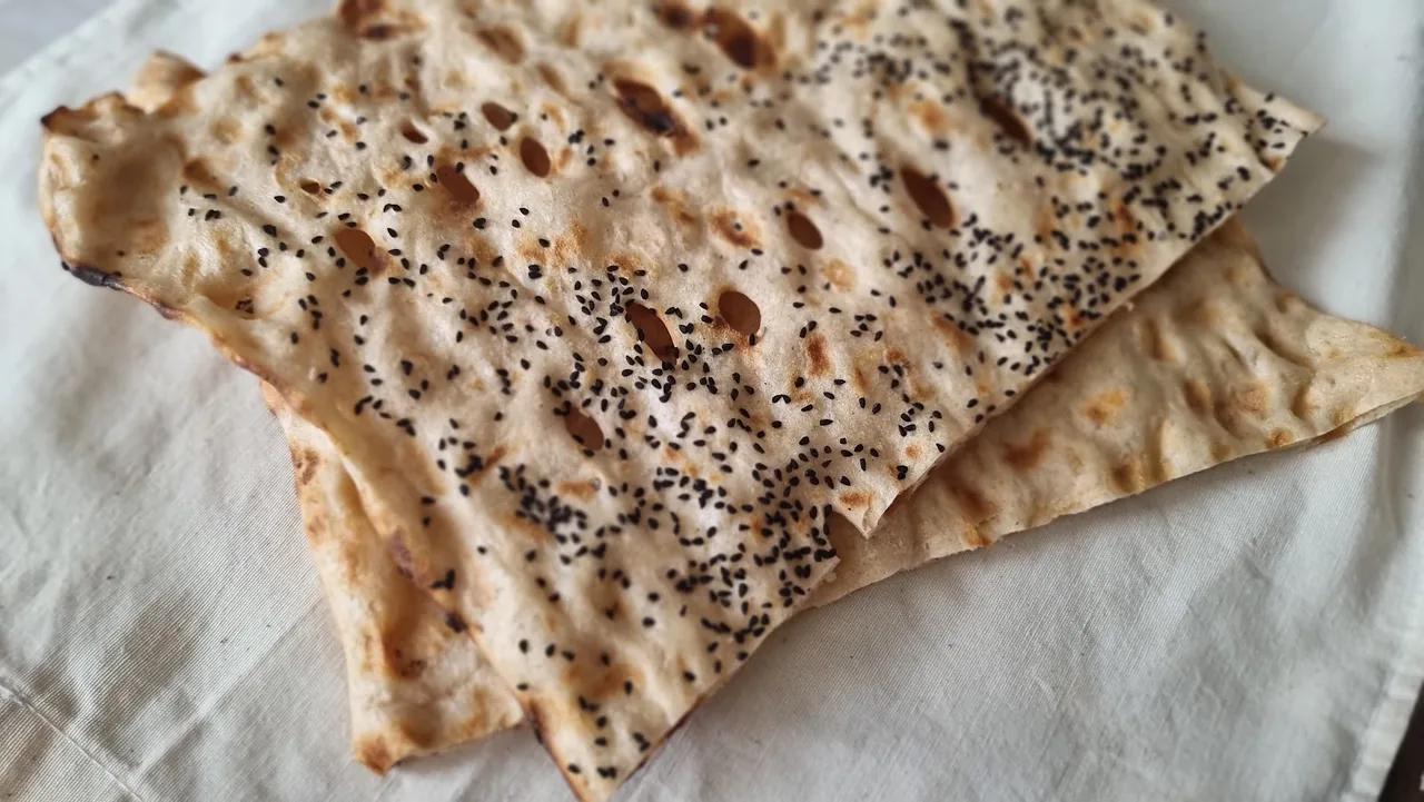 نان سنگکی سنتی Sangak Bakery