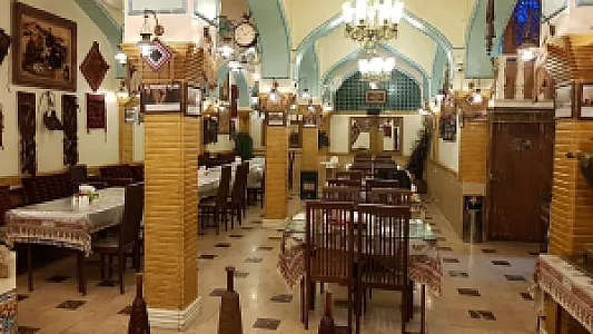 رستوران سنتی باغ فردوس