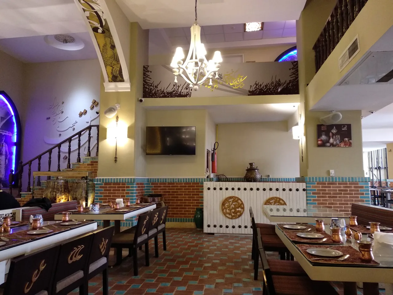 رستوران سنتی عمارت فردوس - تصویر 3