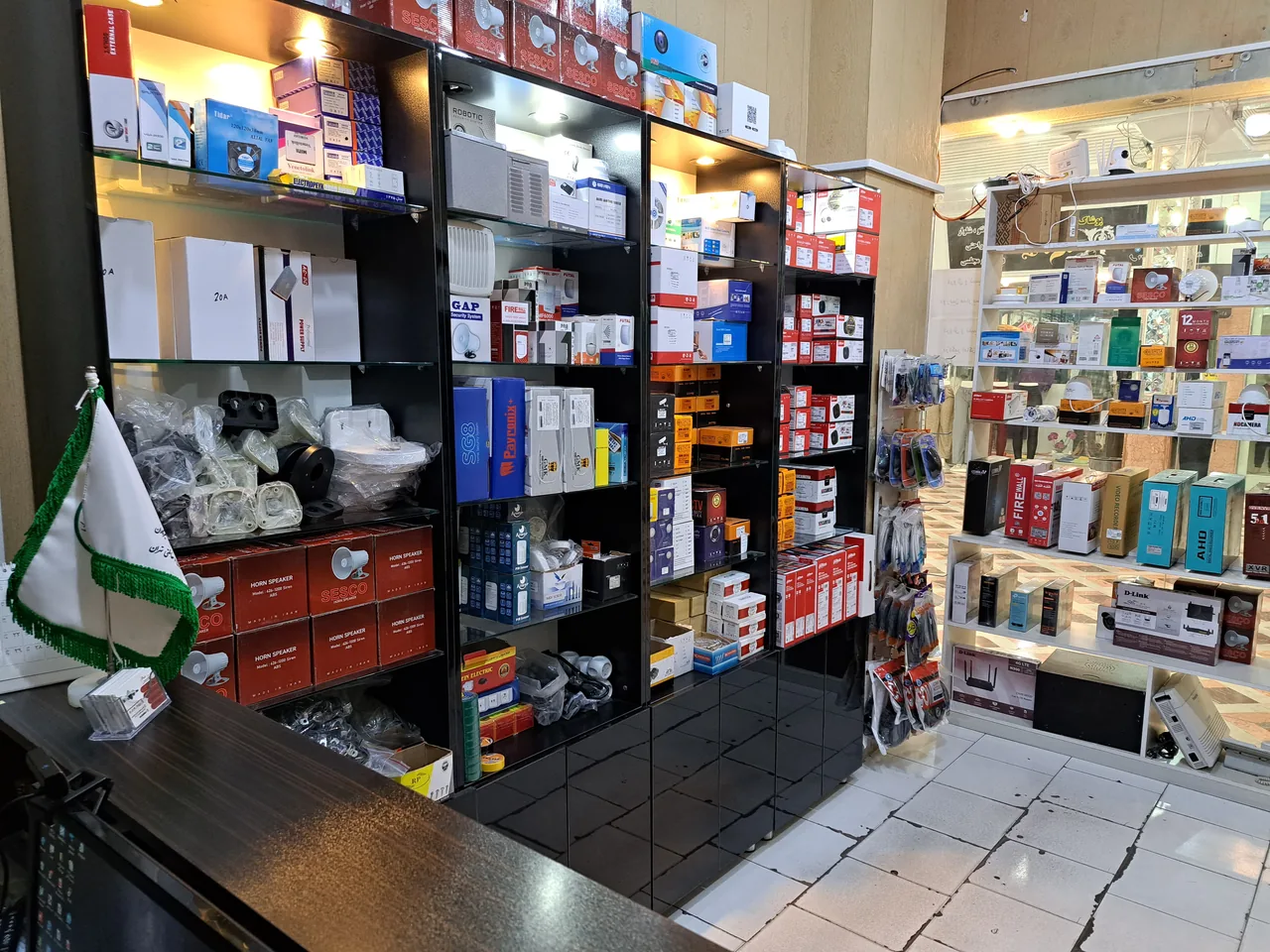 فروشگاه داناویژن، نصب دوربین مداربسته دزدگیر اماکن و اعلام حریق غرب تهران