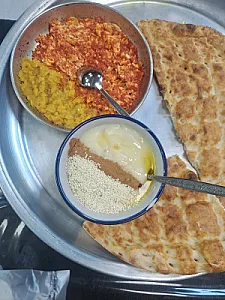 آش و حلیم سرای انقلاب
