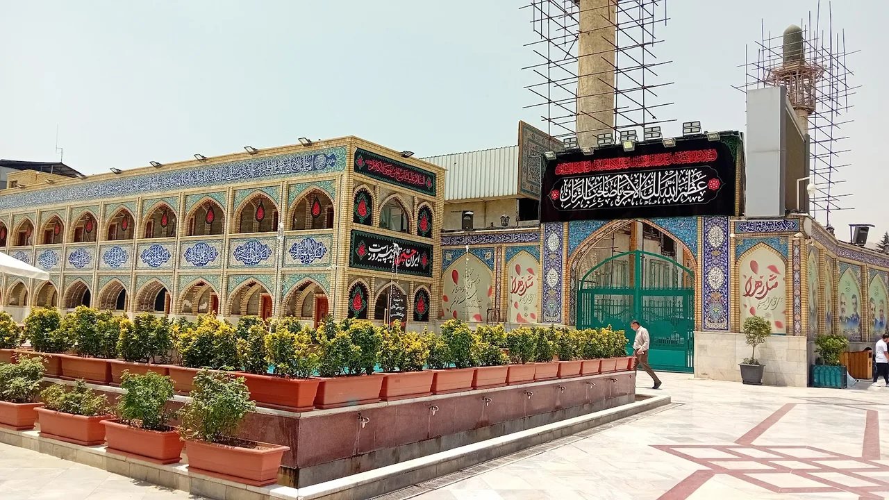 بازار میوه و تره بار تجریش - تصویر 5